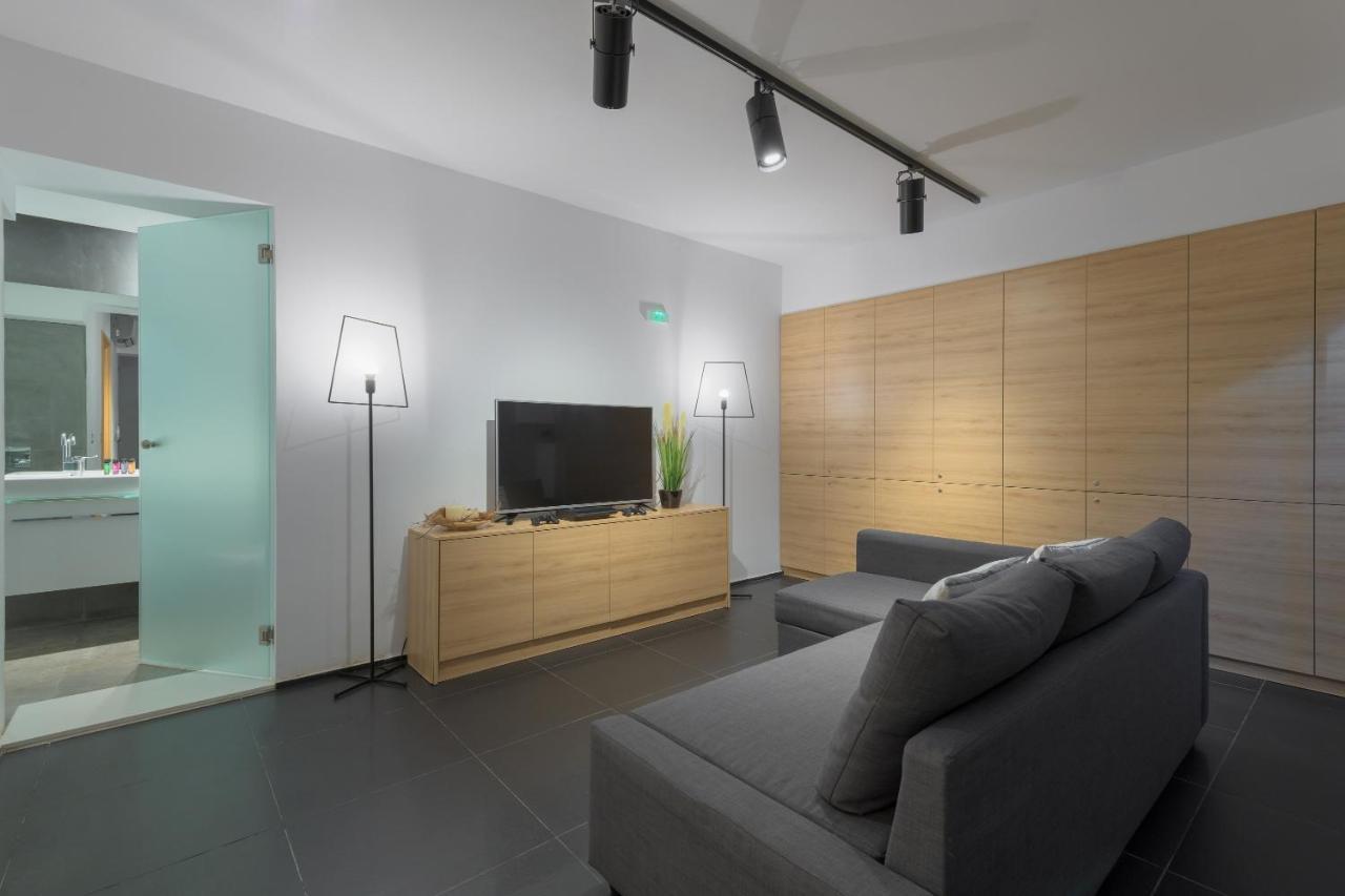 Albatross Beach Front Villas Gennadi Luaran gambar